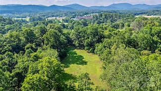 99999 Burney Mountain Rd, Fletcher, NC 28732