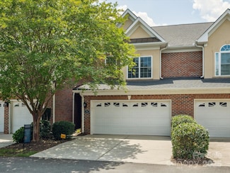 705 Congressional Ln, Fort Mill, SC 29708
