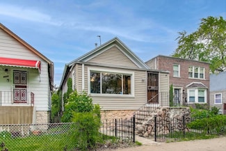 7649 S Dobson Ave, Chicago, IL 60619