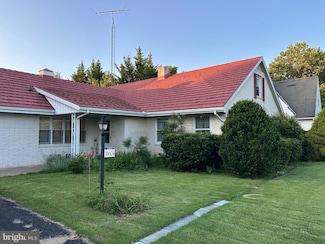 16604 Virginia Ave, Williamsport, MD 21795