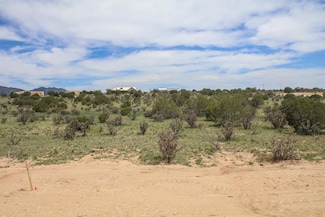 16 Neighborly Way, Edgewood, NM 87015