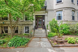 48 Kilsyth Rd Unit 3, Brookline, MA 02445