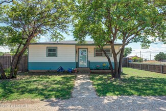 1505 Houston Ave, Wilson, TX 79381