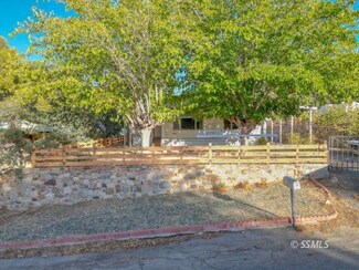 25 Jones St, Bodfish, CA 93205