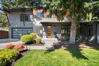 2316 NE 130th St, Seattle, WA 98125