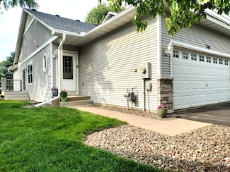 747 Park Brook Rd NW, Isanti, MN 55040