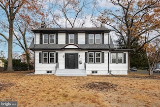 1040 N Main St, Pitman, NJ 08071