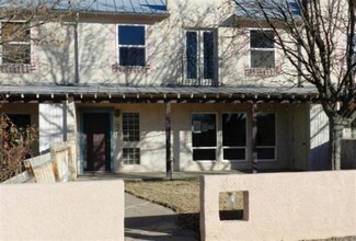 344 Los Ranchos Rd NW, Los Ranchos, NM 87107