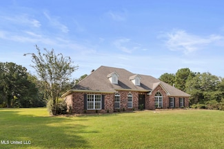 104 Rocking Chair Rd, Canton, MS 39046