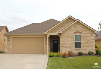 4704 Lichen Ln, Manhattan, KS 66503