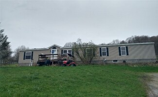 841 Lake Como Rd, Cortland, NY 13045