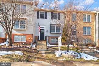 3893 Sunny Brook Ct, Woodbridge, VA 22192