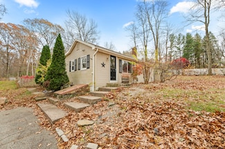 322 Crystal Lake Rd, Tolland, CT 06084