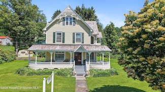 239 Jackson St, Thompson, PA 18465