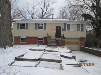 3043 Wadsworth Ct, Columbus, OH 43232