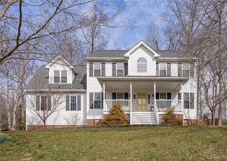12018 Swift Crossing Dr, Midlothian, VA 23112
