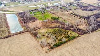 V Volbrecht Rd, Crete, IL 60417