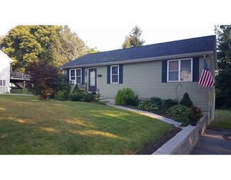 5 Sprague Ln, Worcester, MA 01604