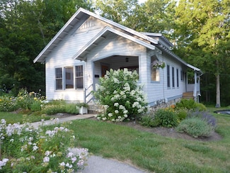 61 Highland Ave, Milford, NH 03055