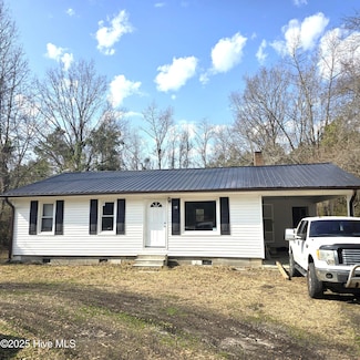 770 Church St, Willard, NC 28478