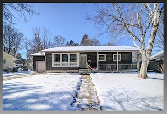 618 Constitution Ln, Madison, WI 53711