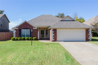 321 Skagway Ln, Barling, AR 72923