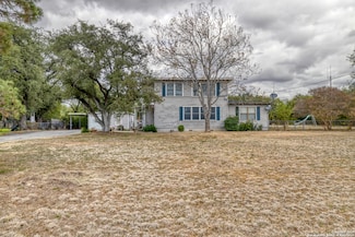 360 W Benson Rd, Uvalde, TX 78801