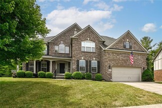 1043 Golf Ln, Indianapolis, IN 46260
