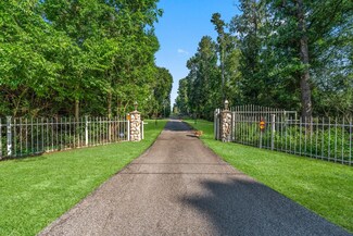 2318 Spring Creek Dr, Spring, TX 77373
