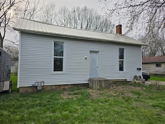 213 Clagg St, Bellefontaine, OH 43311