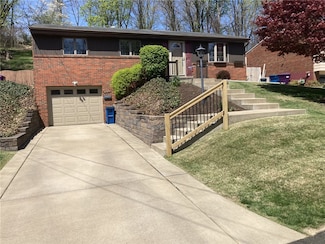 4763 Havana Dr, Pittsburgh, PA 15239