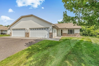 207 Appaloosa Ct, Braham, MN 55006