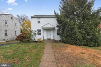 711 Grant Ave, Willow Grove, PA 19090