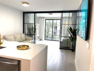 630 S Sapodilla Ave Unit 403, West Palm Beach, FL 33401