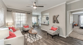 938 Kingwood Dr Unit 1323, Kingwood, TX 77339