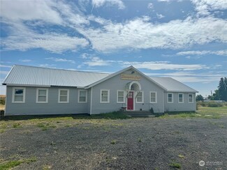 15 S 1st St, Almira, WA 99103