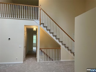 616 Fairfax Dr, Ramsey, NJ 07446