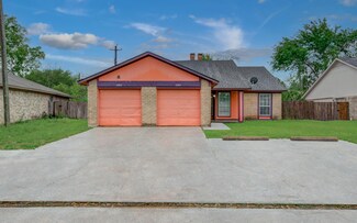 12015 Tambourine Dr, Stafford, TX 77477