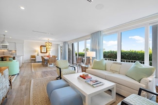 2275 S Ocean Blvd Unit 206A, Palm Beach, FL 33480