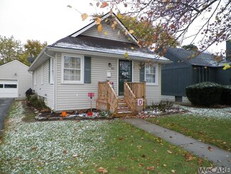 815 W Center St, Fostoria, OH 44830
