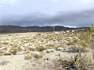 30390 N Separation Dr, Meadview, AZ 86444