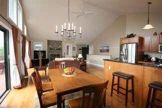 56 Burkehaven Hill Rd Unit 56A, Sunapee, NH 03782