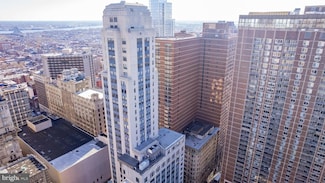1425 Locust St Unit 3C, Philadelphia, PA 19102