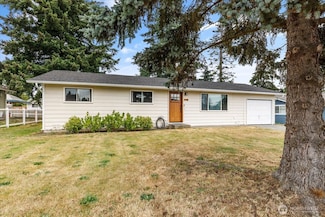 2118 33rd St, Anacortes, WA 98221