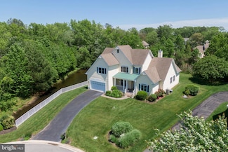 9 Lake Village Cir, Ocean View, DE 19970