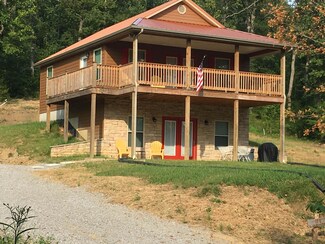 100 Lakewood Dr, Clarkson, KY 42726
