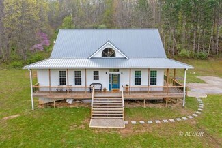 300 Fisher Rd, Albany, OH 45710
