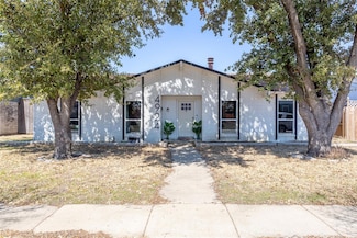 4924 Wagner Dr, The Colony, TX 75056