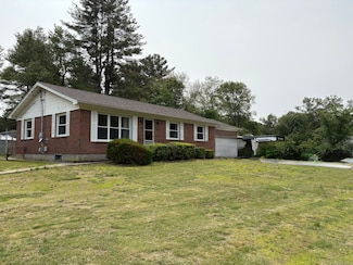 420 Wauregan Rd, Danielson, CT 06239