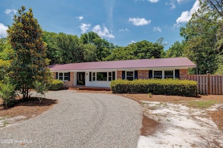 4926 Oriole Dr, Wilmington, NC 28403